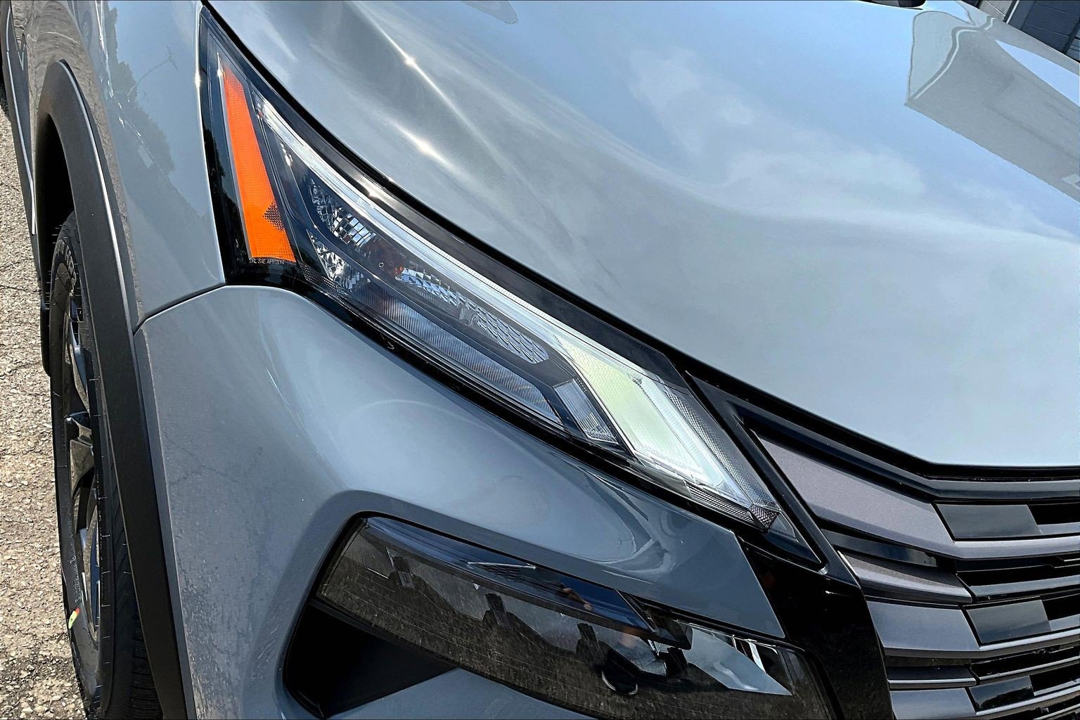 New 2026 Nissan Rogue SV AWD/4WD image 8