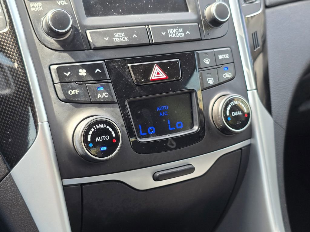 Used 2014 Hyundai Sonata SE FWD image 22