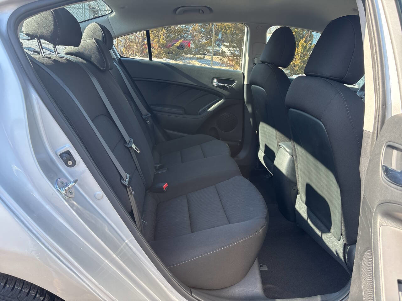 Used 2016 Kia Forte LX image 22