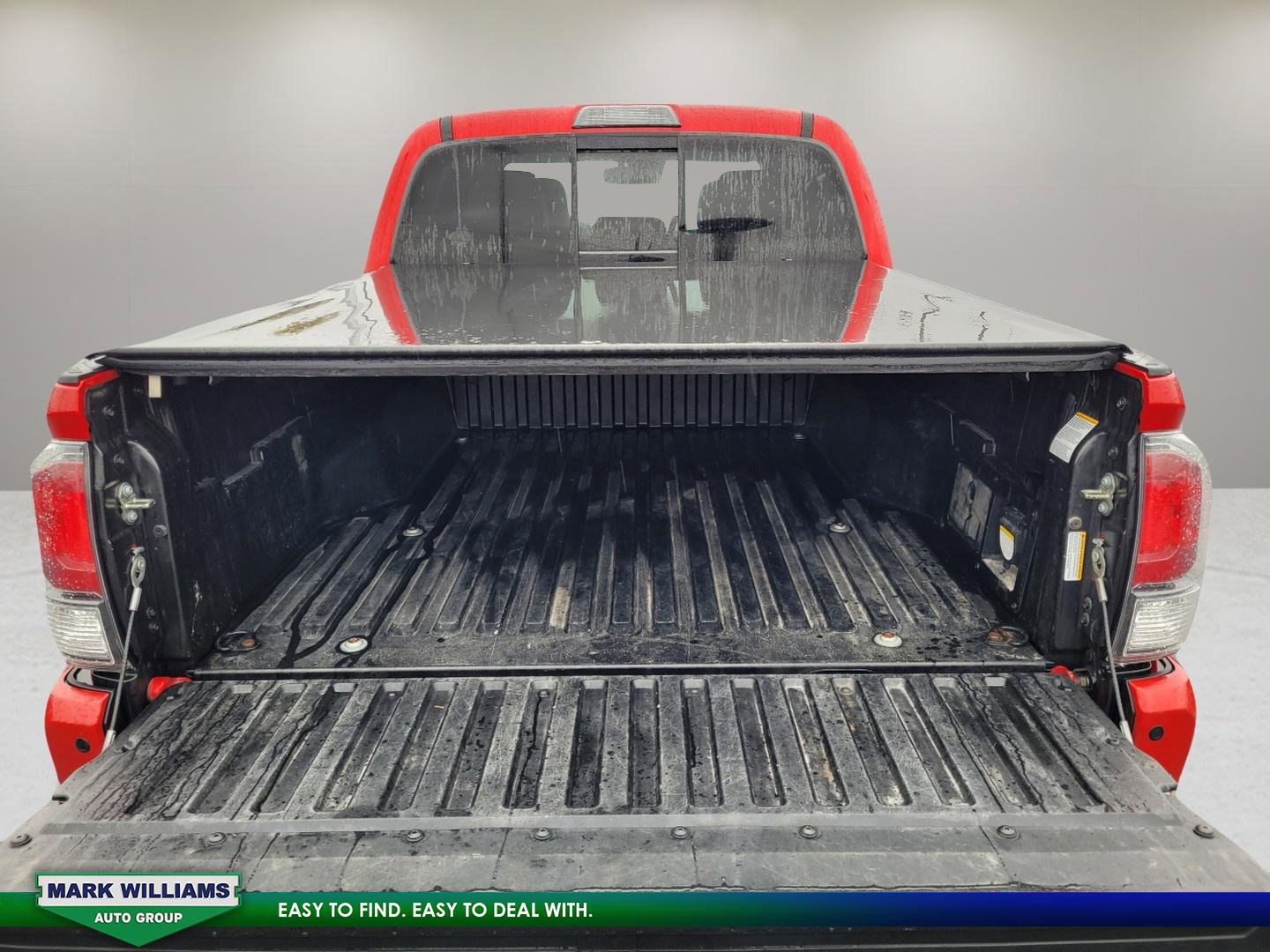 Used 2020 Toyota Tacoma Limited image 30