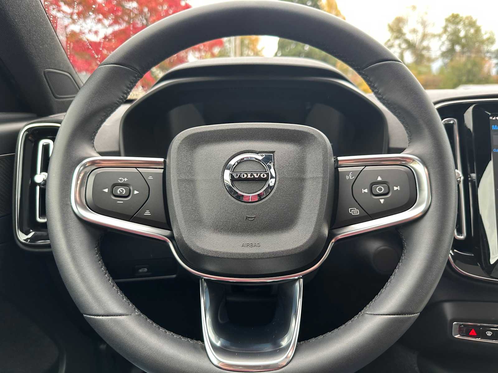 Certified 2023 Volvo C40 P8 Recharge Ultimate image 24