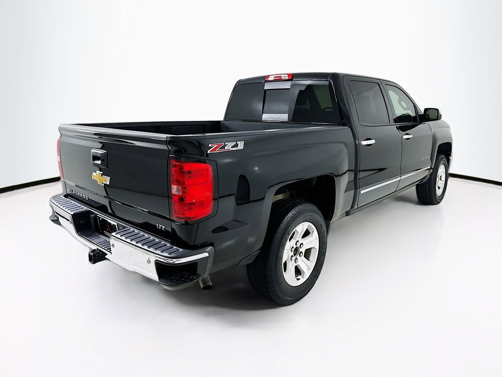 Used 2014 Chevrolet Silverado 1500 LTZ Z71 w/ LTZ Plus Package image 8