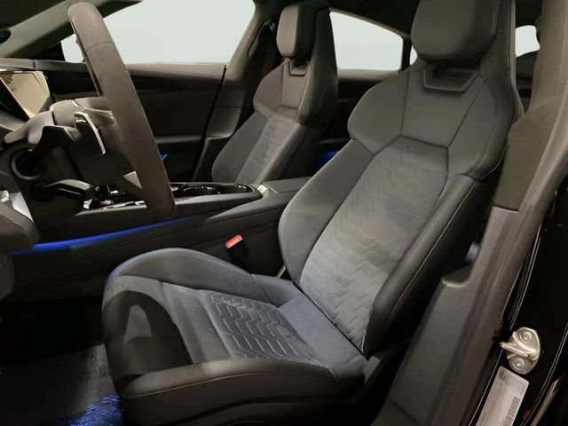 Used 2024 Audi e-tron GT Prestige w/ Prestige Package AWD/4WD image 29