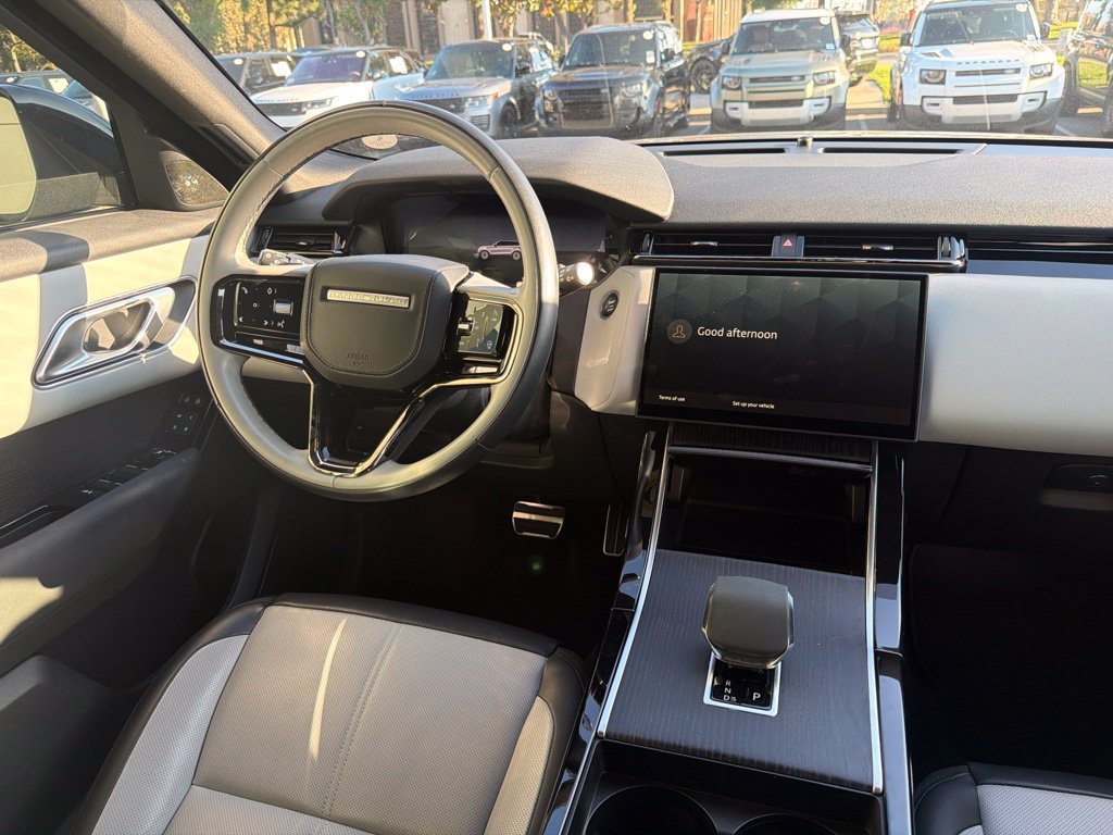 Certified 2024 Land Rover Range Rover Velar Dynamic SE AWD/4WD image 11