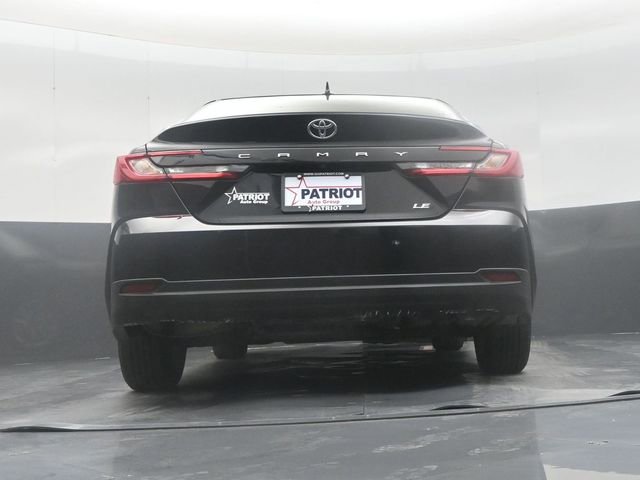 Used 2025 Toyota Camry LE FWD image 41