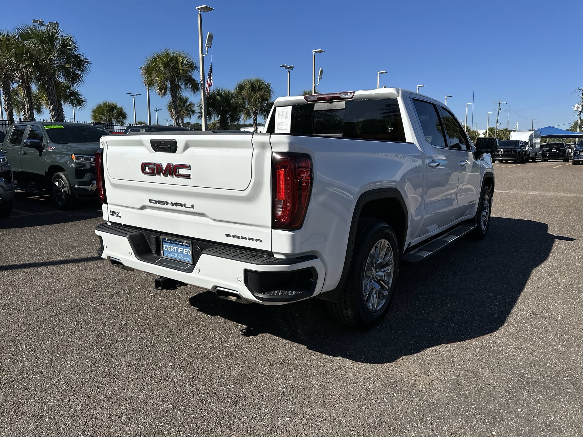 Used 2024 GMC Sierra 1500 Denali AWD/4WD image 16