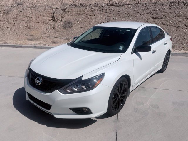 Used 2018 Nissan Altima 2.5 SR w/ SR Midnight Edition FWD image 1