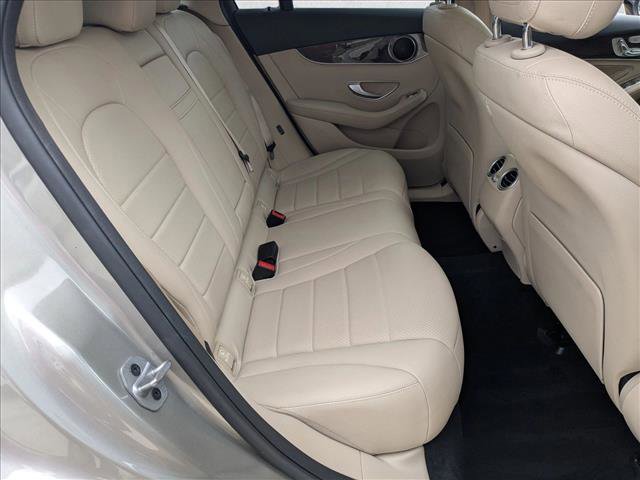 Used 2022 Mercedes-Benz GLC 300 image 20
