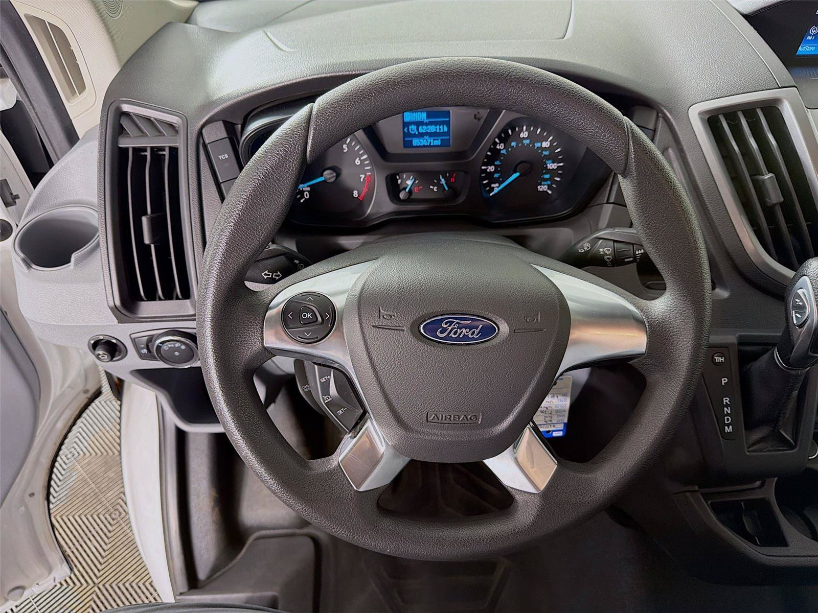Used 2016 Ford Transit 350 XLT RWD image 3