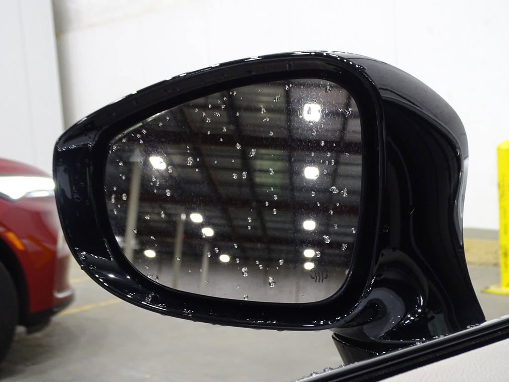 Used 2024 Chrysler Pacifica Touring-L image 45