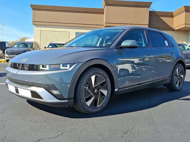 New 2026 Hyundai Ioniq 5 SEL image 2