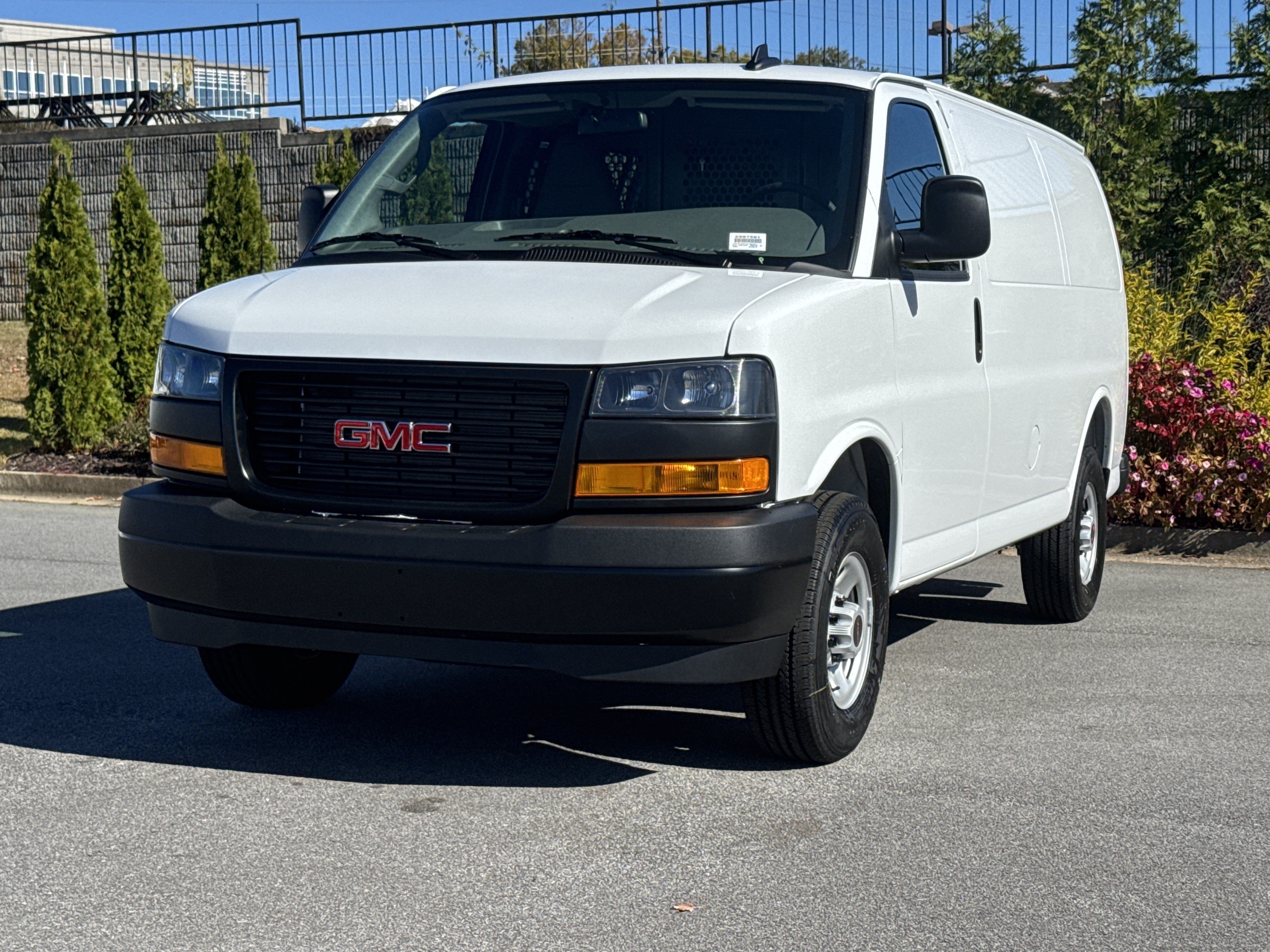 New 2025 GMC Savana 2500 w/ Driver Convenience Package RWD image 5