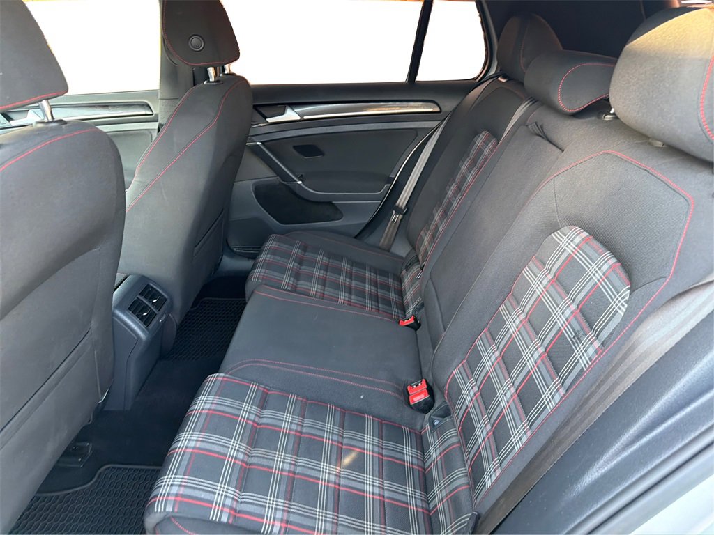 Used 2016 Volkswagen GTI S image 11