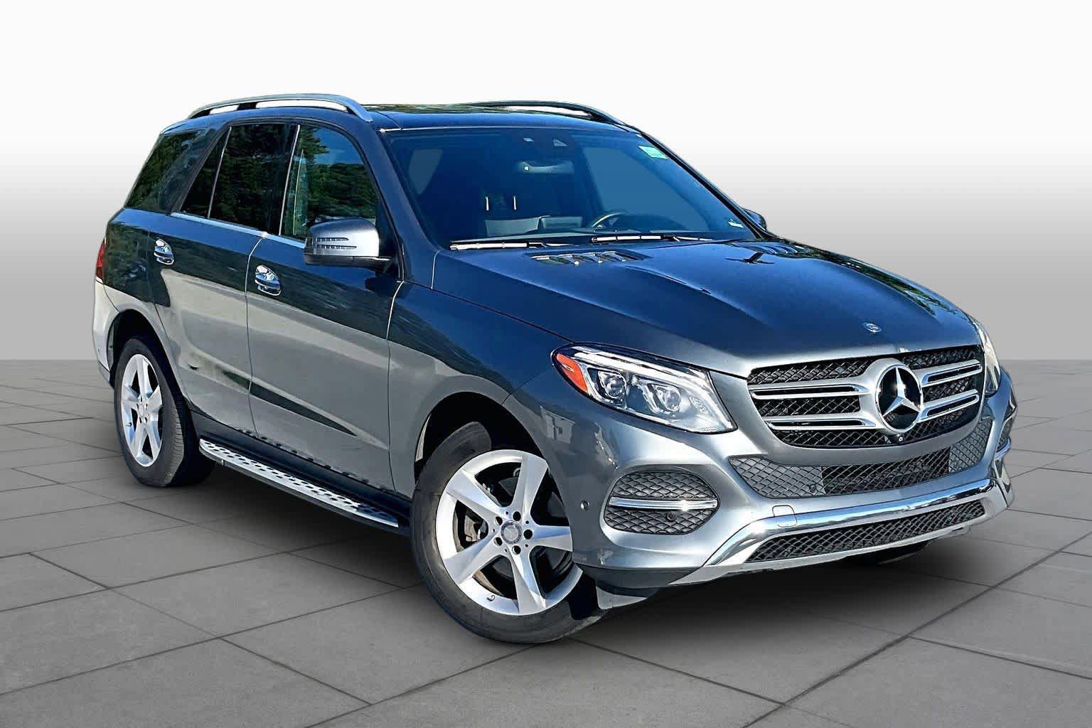 Used 2017 Mercedes-Benz GLE 350 4MATIC image 3