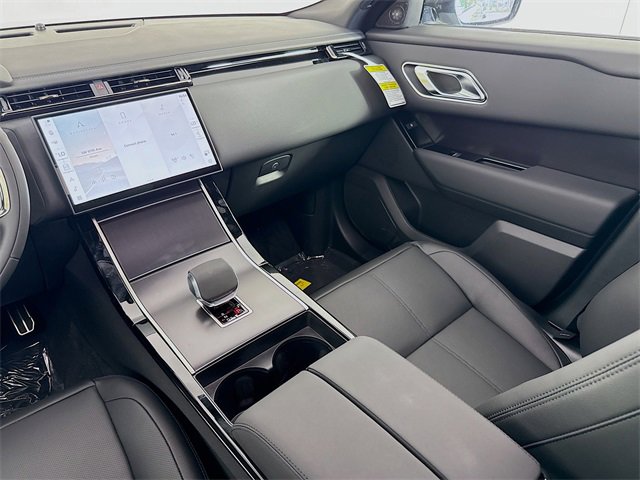 New 2026 Land Rover Range Rover Velar Dynamic SE image 26