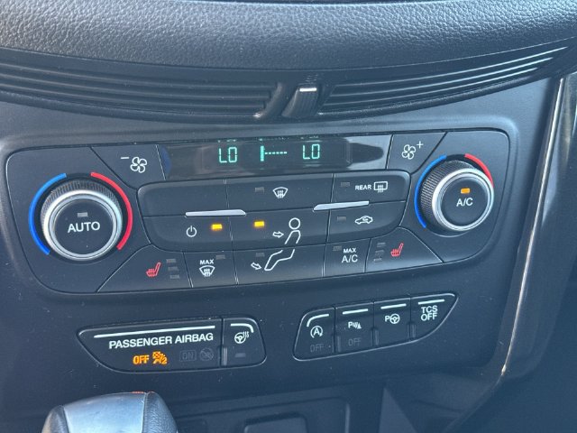 Used 2018 Ford Escape Titanium FWD image 34