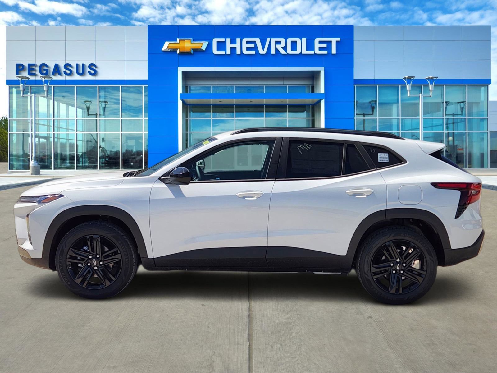 New 2026 Chevrolet Trax ACTIV w/ Driver Confidence Package image 3