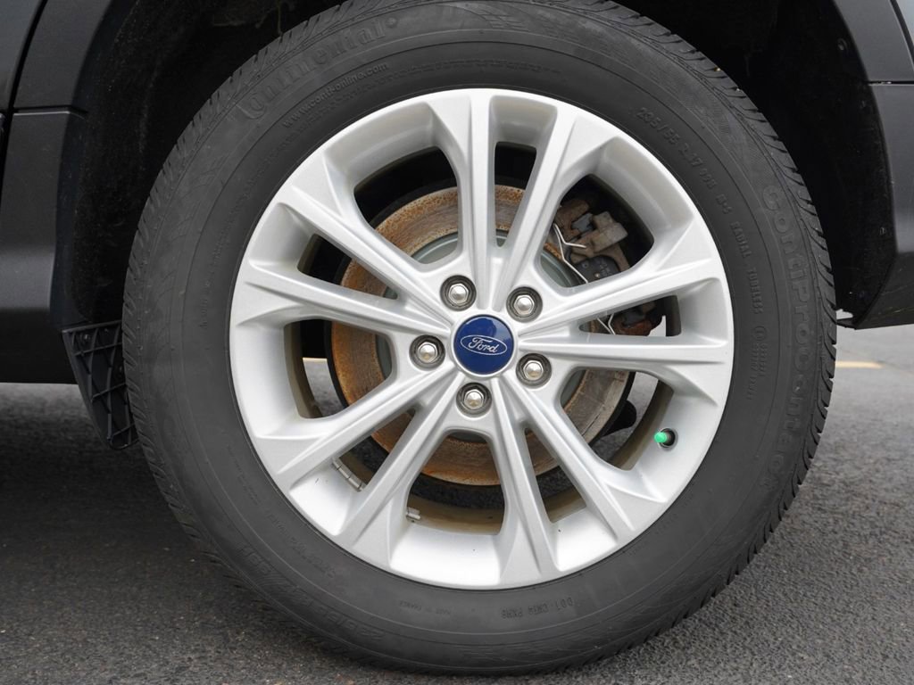 Used 2019 Ford Escape SEL image 21