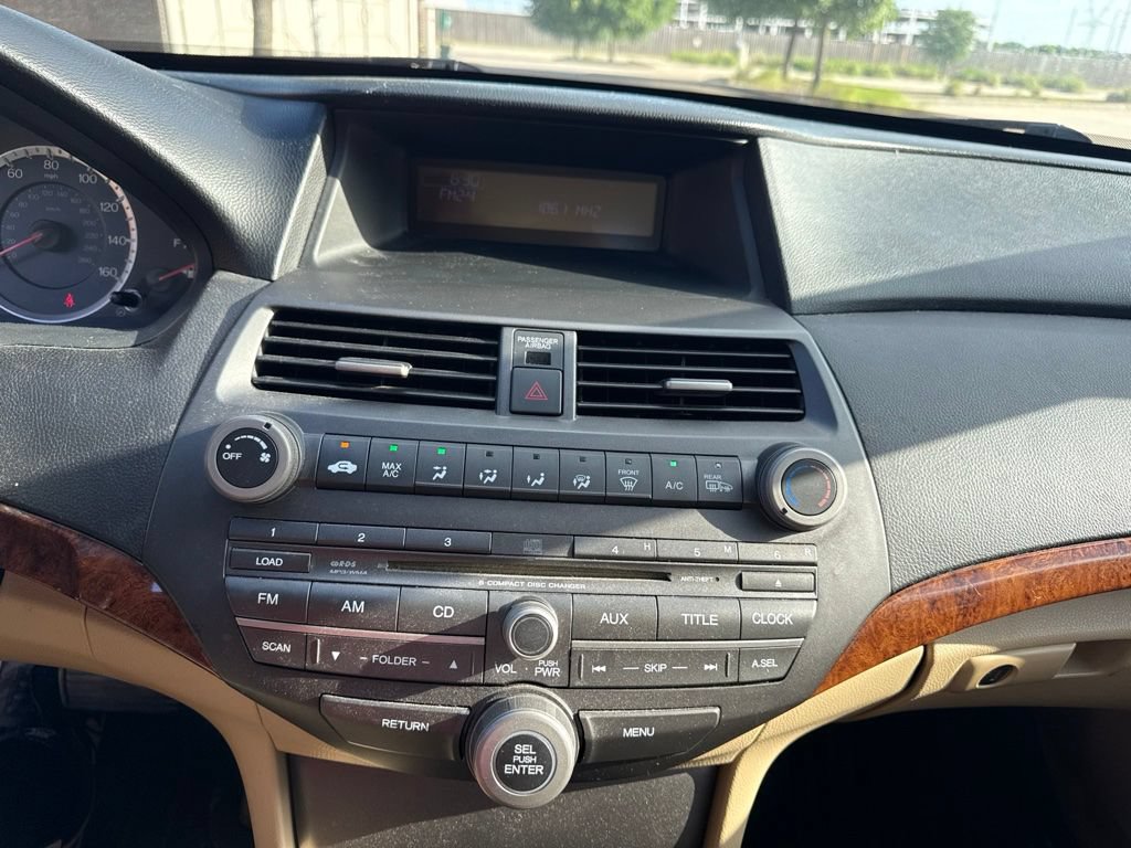 Used 2011 Honda Accord EX image 9