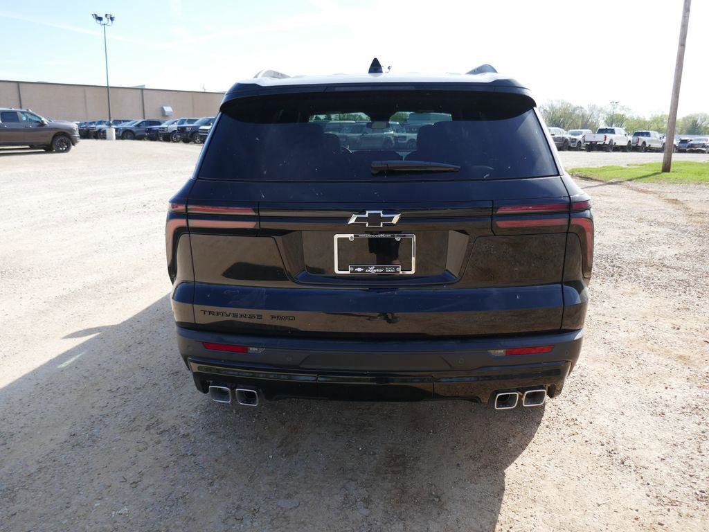 New 2026 Chevrolet Traverse LT w/ Midnight/Sport Edition AWD/4WD image 5