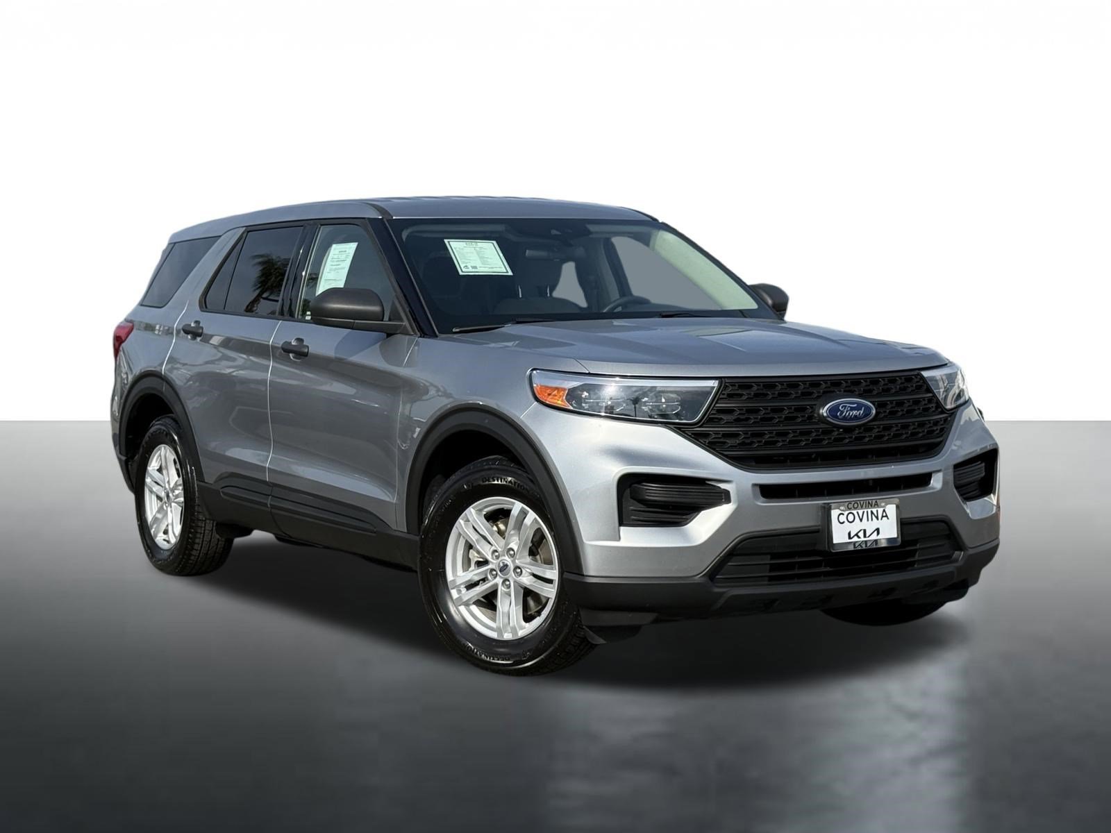 Used 2022 Ford Explorer 4WD image 2