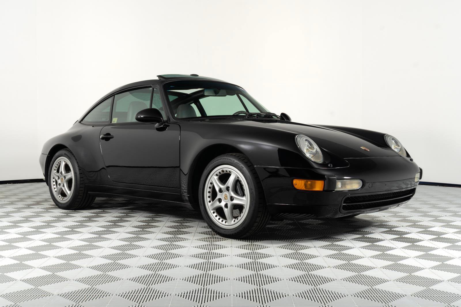 Used 1996 Porsche 911 Targa RWD video 1