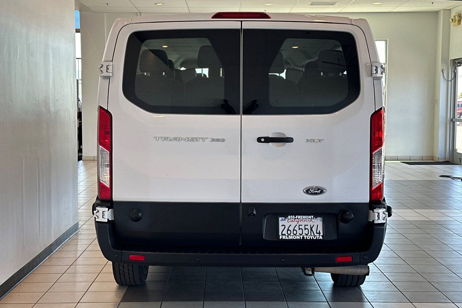 Used 2024 Ford Transit 350 XLT image 5