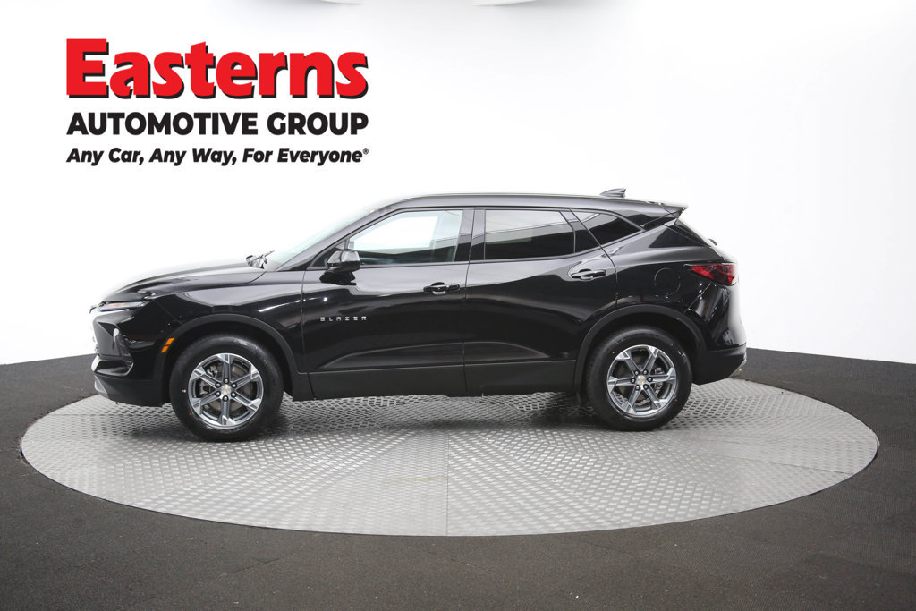 Used 2025 Chevrolet Blazer LT FWD image 63