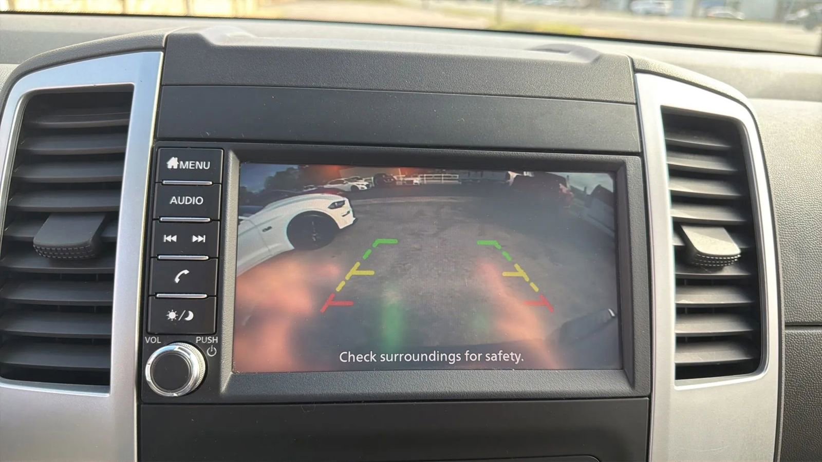 Used 2019 Nissan Frontier SV image 20