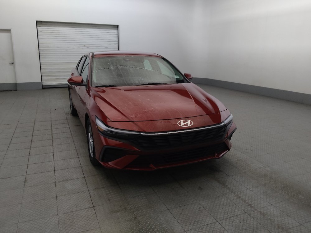 Used 2024 Hyundai Elantra SE FWD image 14