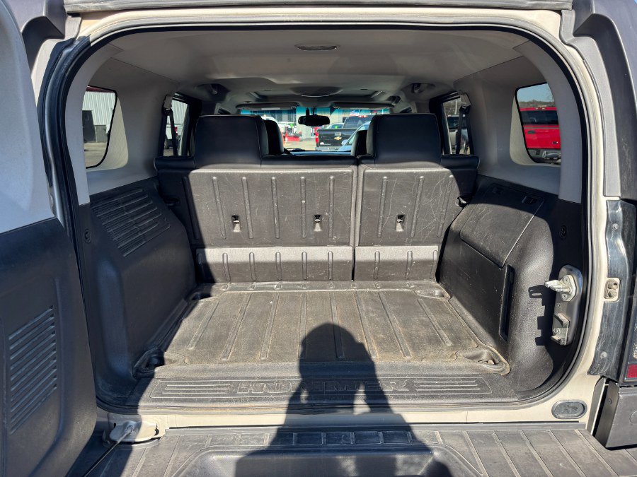 Used 2006 HUMMER H3 4dr 4WD SUV image 17
