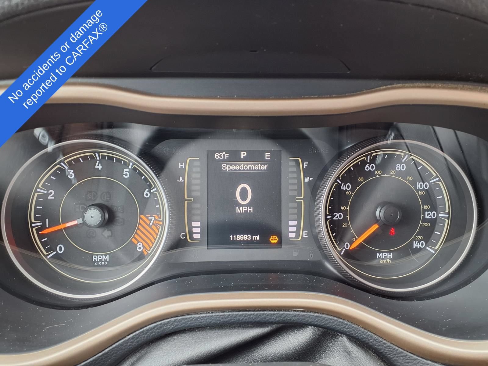 Used 2015 Jeep Cherokee Latitude w/ Cold Weather Group AWD/4WD image 21