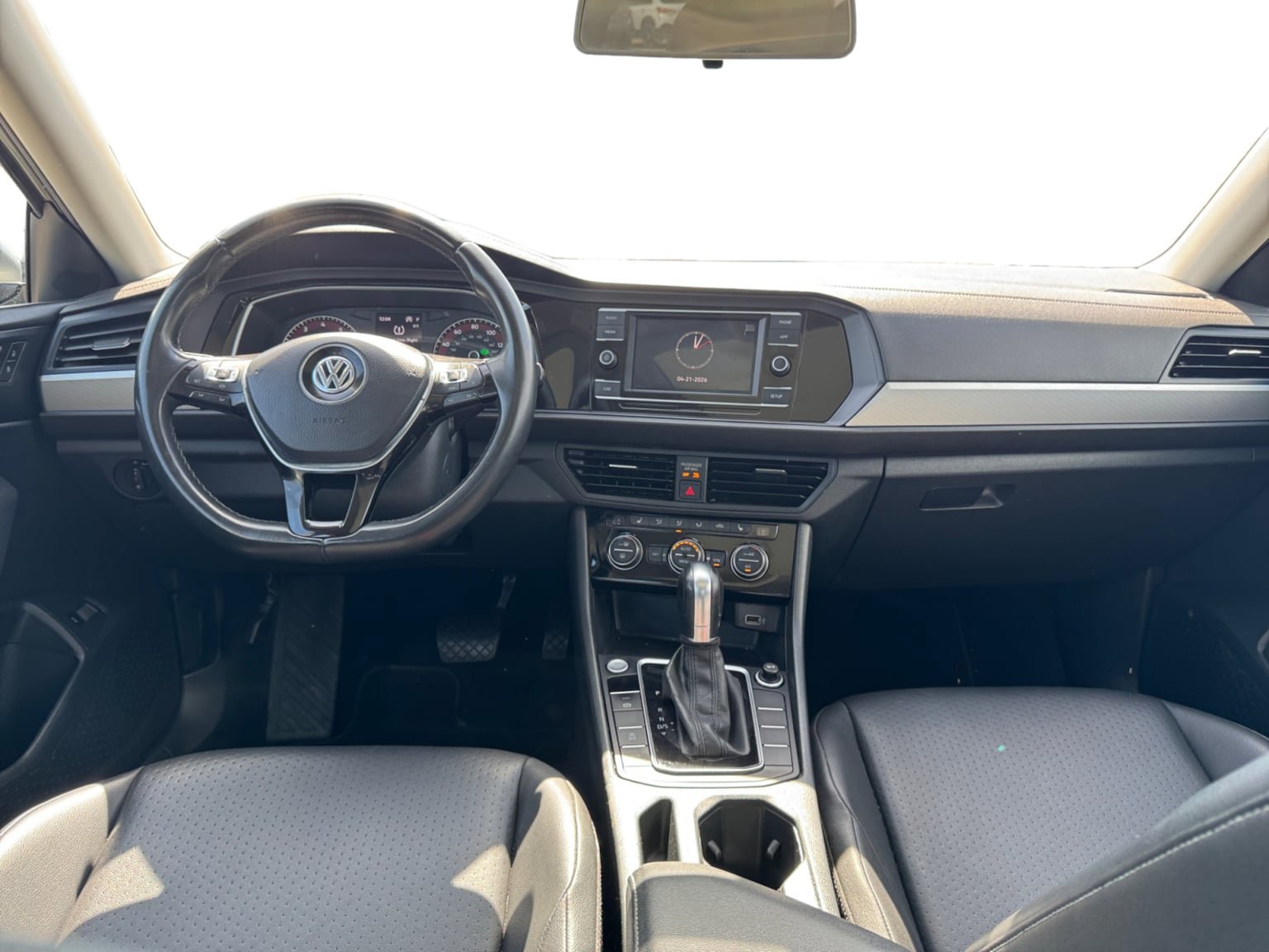 Used 2019 Volkswagen Jetta SE FWD image 12