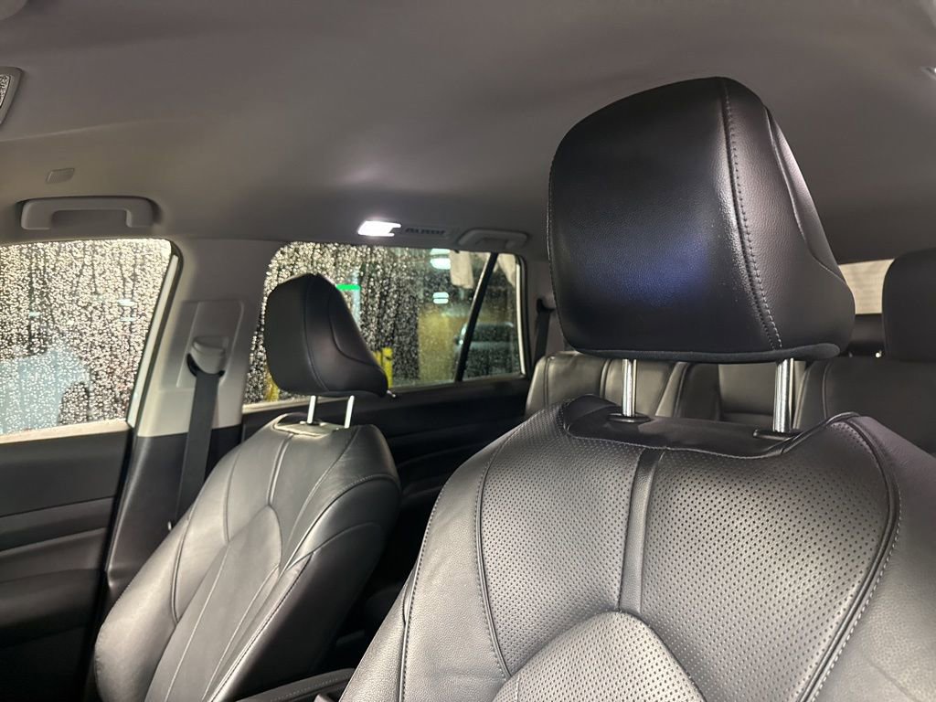 Used 2024 Toyota Grand Highlander Limited image 12