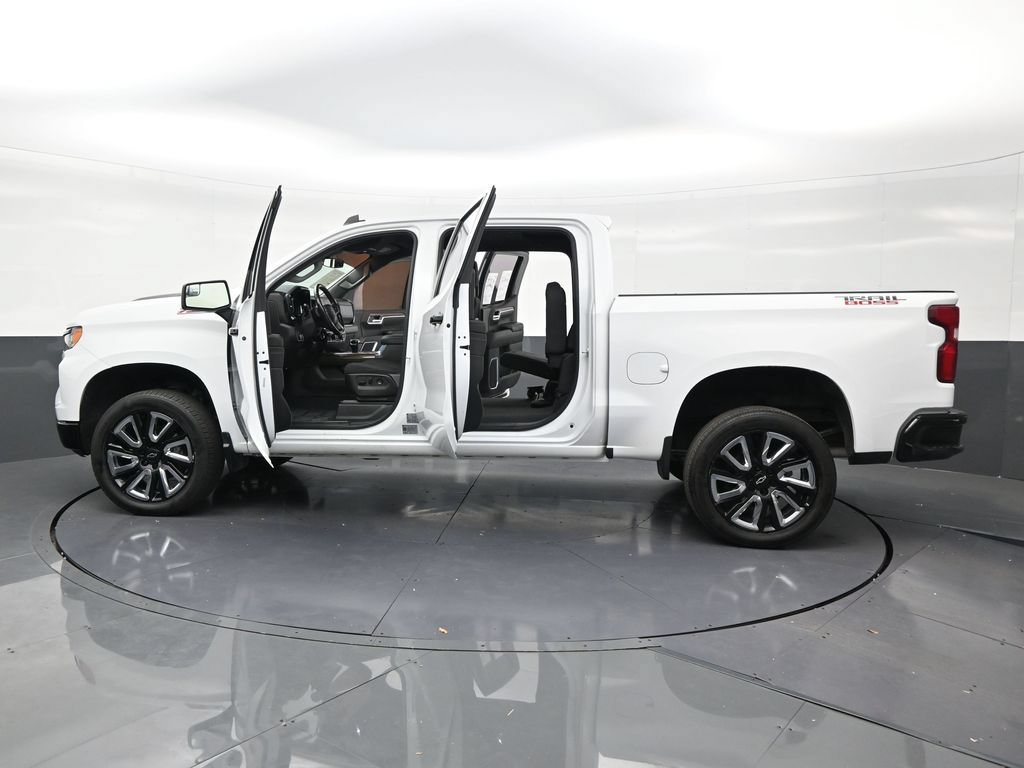 Used 2022 Chevrolet Silverado 1500 LT Trail Boss w/ Protection Package AWD/4WD image 31