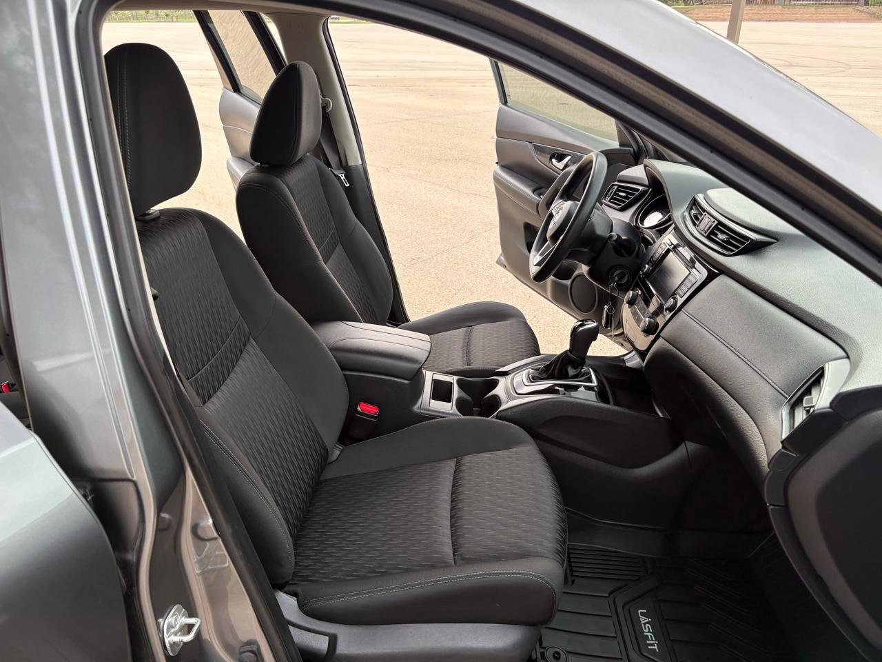 Used 2018 Nissan Rogue S FWD image 28