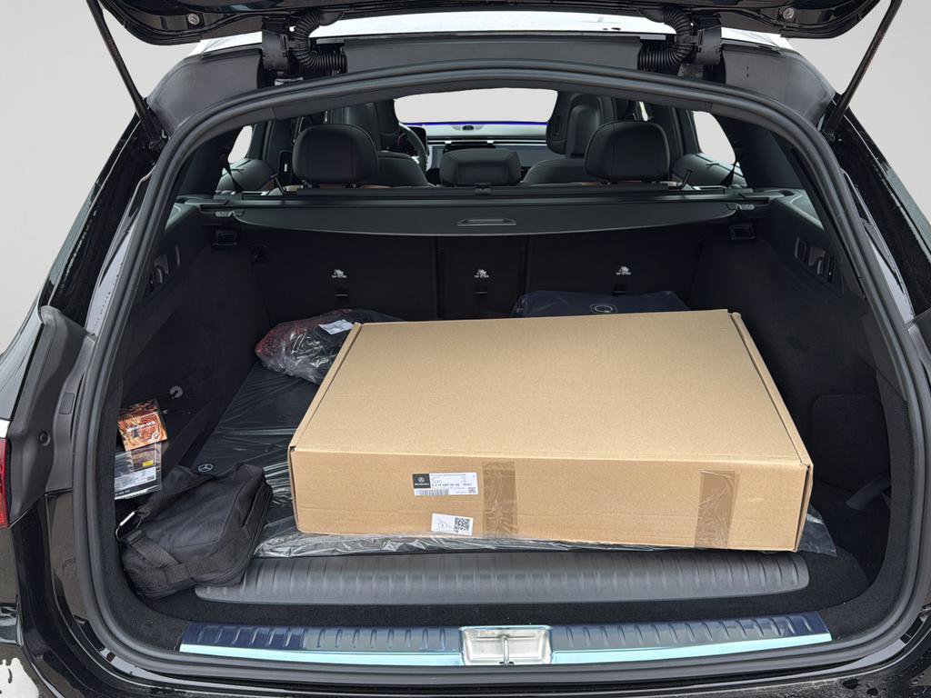 New 2026 Mercedes-Benz E 53 AMG 4MATIC Sedan image 21