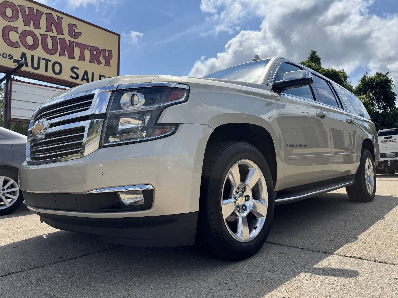 Used 2016 Chevrolet Suburban LTZ w/ Max Trailering Package