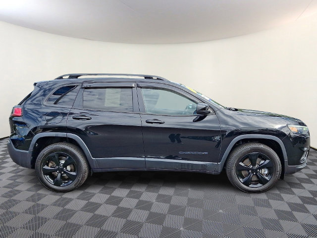 Used 2019 Jeep Cherokee Latitude Plus AWD/4WD image 8