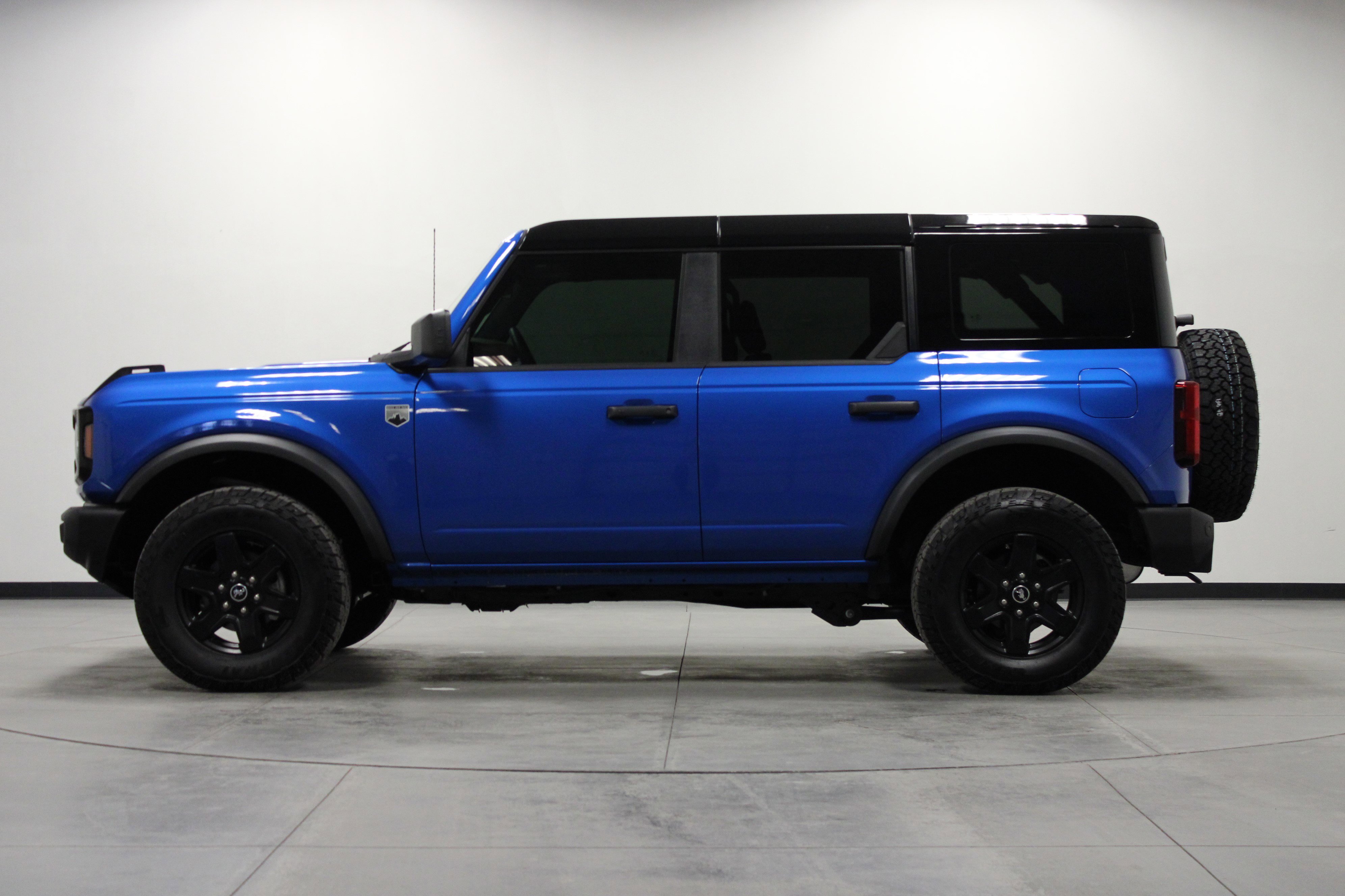 Used 2025 Ford Bronco Big Bend image 7