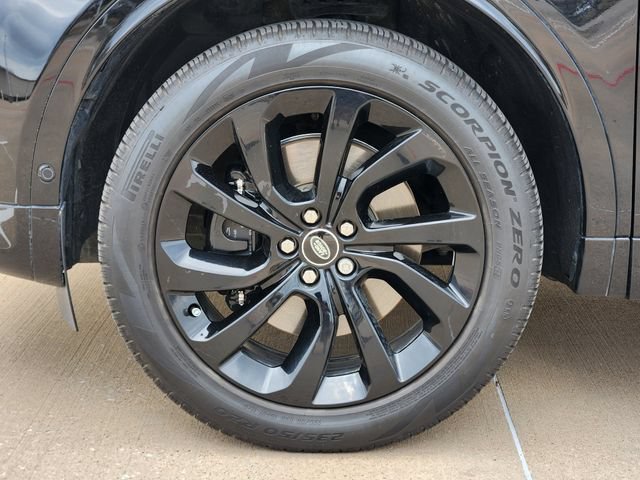Used 2025 Land Rover Discovery Sport S AWD/4WD image 10
