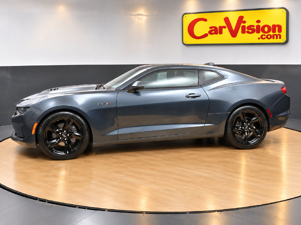 Used 2023 Chevrolet Camaro LT RWD image 3