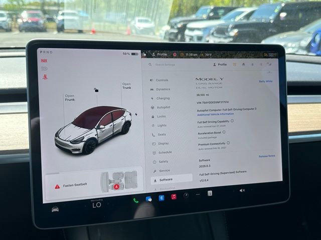 Used 2022 Tesla Model Y Long Range AWD/4WD image 30