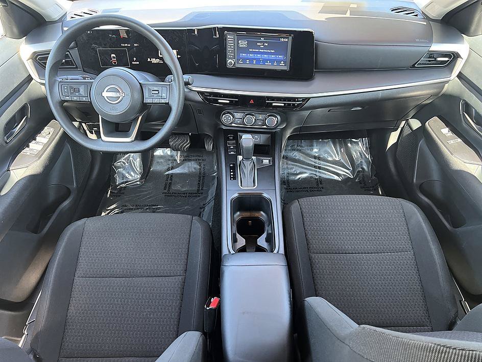 Certified 2025 Nissan Kicks S AWD/4WD image 18