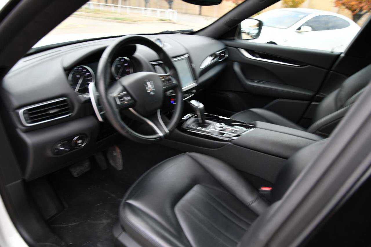 Used 2023 Maserati Levante Modena AWD/4WD image 20