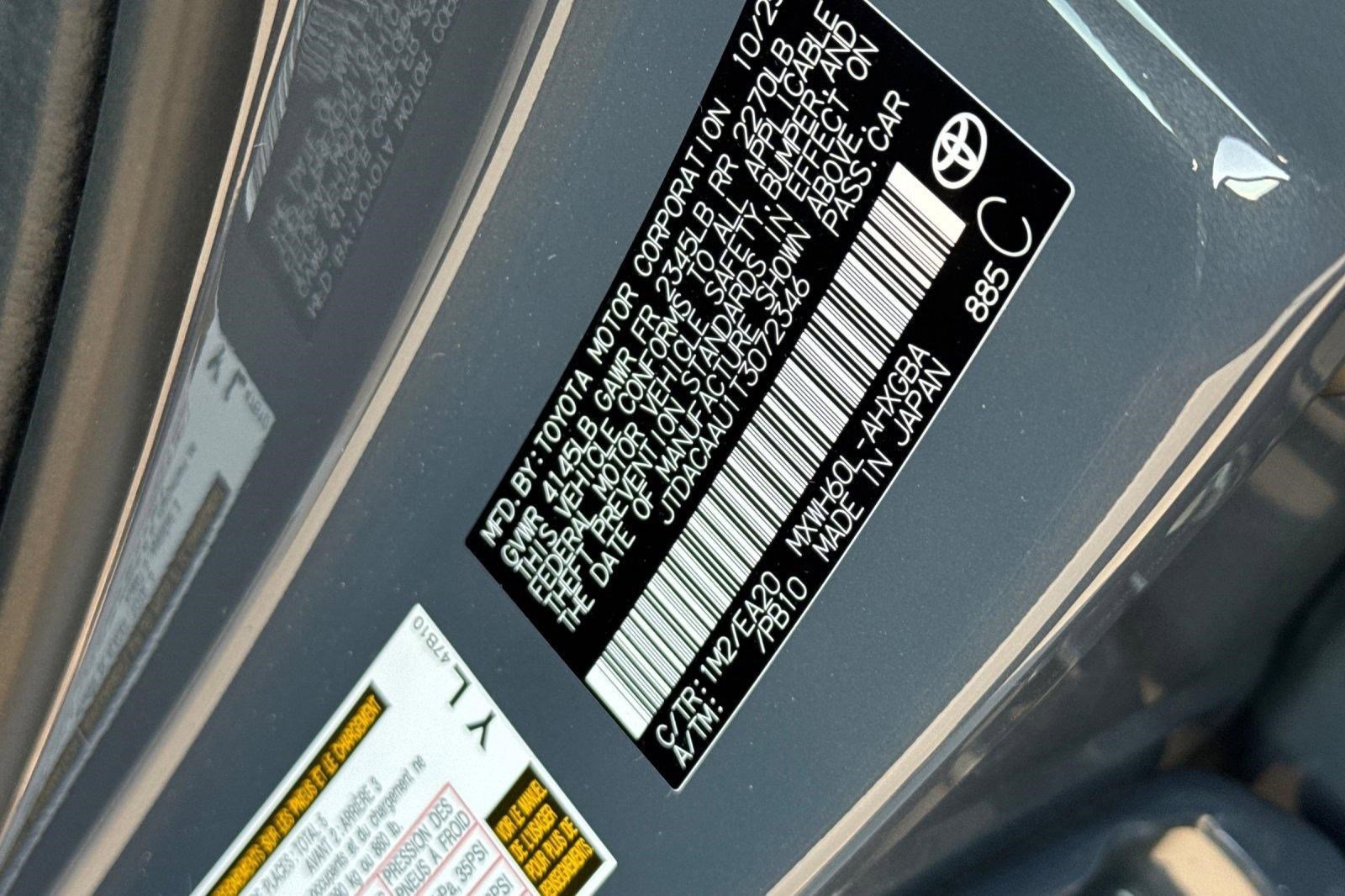 New 2026 Toyota Prius LE FWD image 18