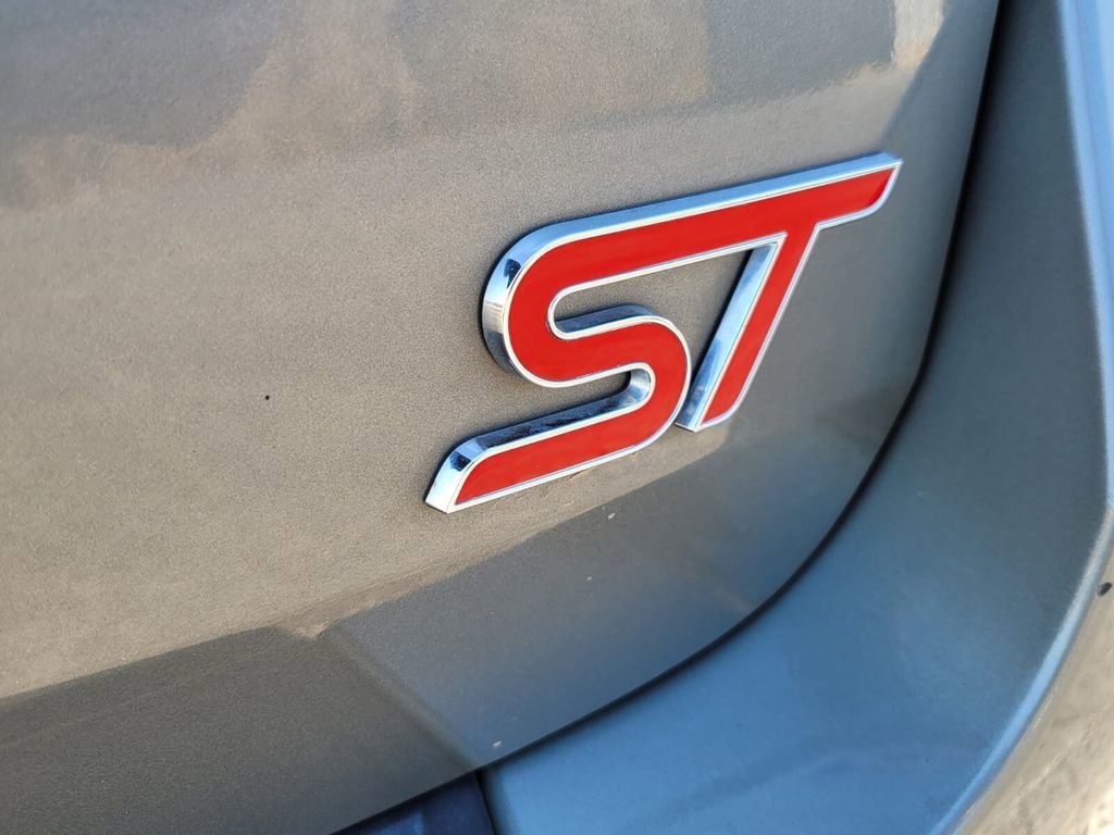 Used 2020 Ford Explorer ST w/ Premium Technology Package image 10