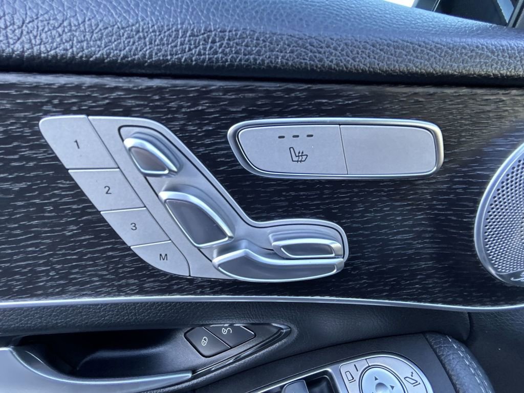 Used 2021 Mercedes-Benz C 300 C 300 w/ Premium Package image 12