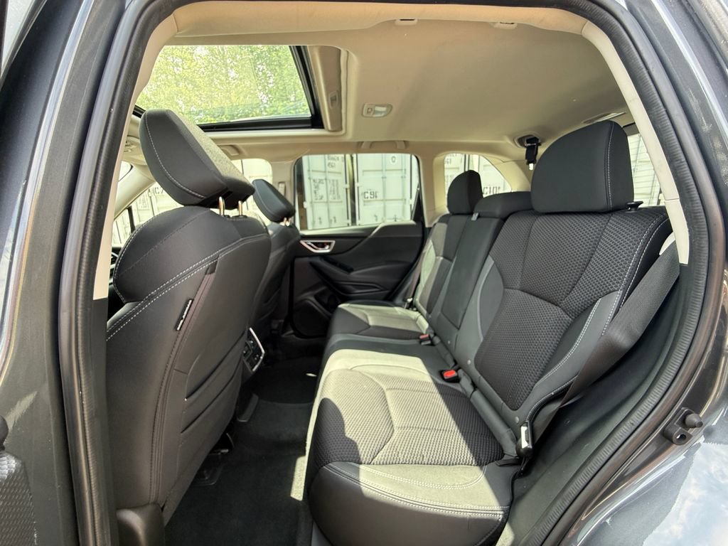 Used 2022 Subaru Forester Premium AWD/4WD image 20