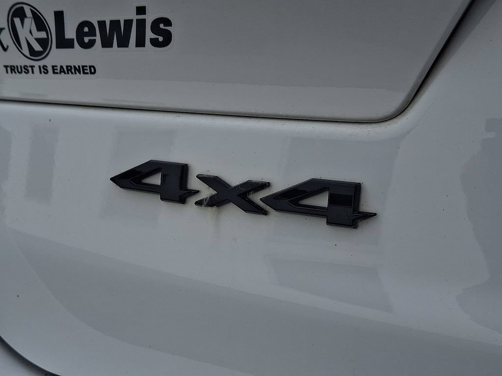 Used 2023 Jeep Grand Cherokee L Laredo AWD/4WD image 37